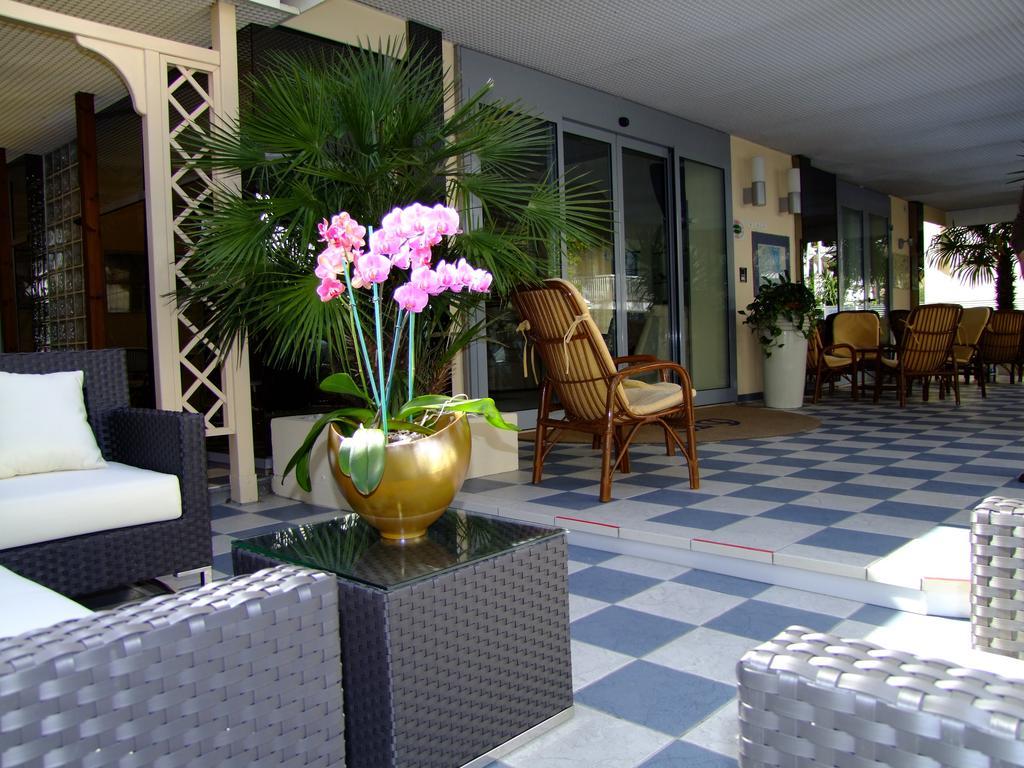 Hotel Venezia Rimini Exteriör bild